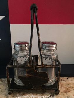 texas decor shakers pepper salt stand kitchen